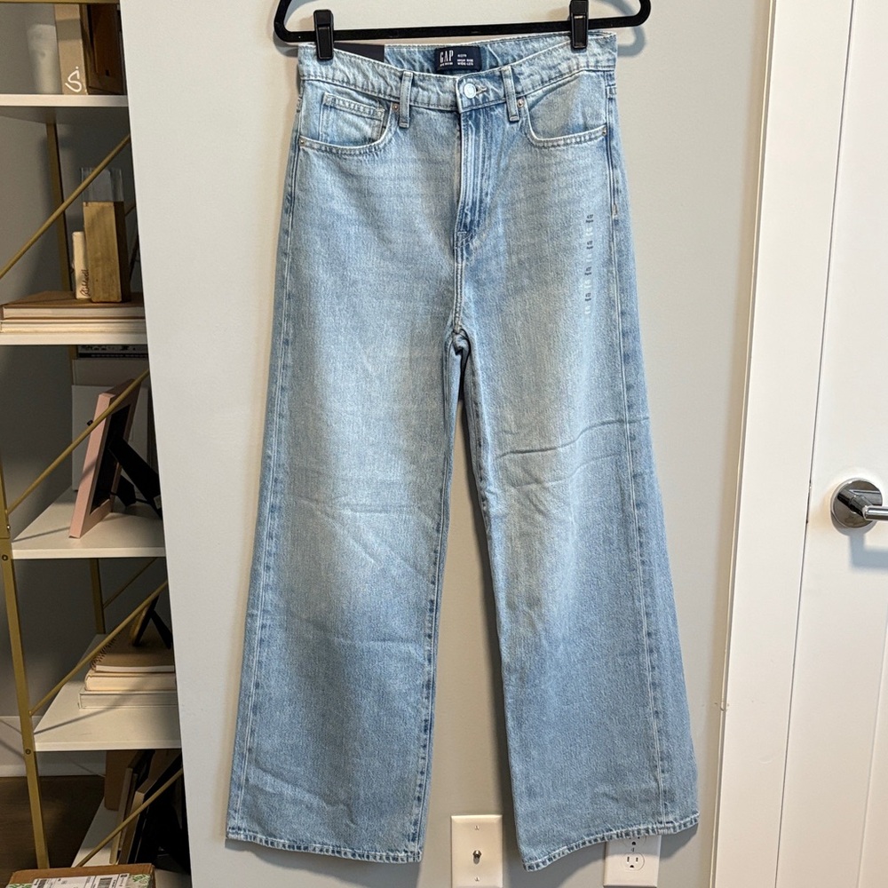 NWT GAP Light Blue High Rise Wide Leg Flare Jeans
